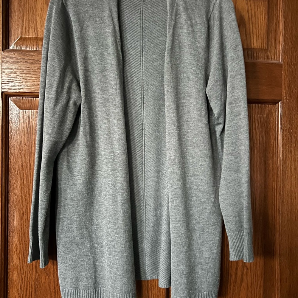 Sweater - cardigan